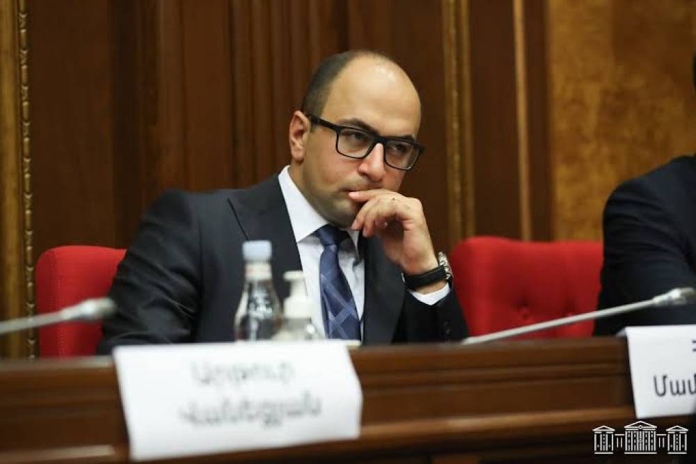 Նման բան մի անգամ էլ սովետական իշխանության օրերին է եղել, խեղդամահ են արել Կաթողիկոսին. Մամիջանյան (Տեսանյութ)