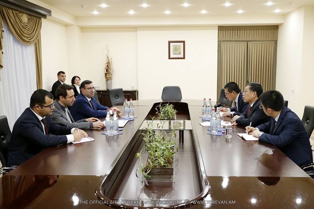 Քաղաքապետ Հայկ Մարությանը հանդիպել է Չինաստանի դեսպան Տյան Էրլունի հետ