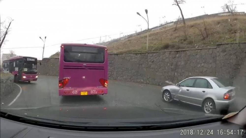 Ավտոբուսի վարորդը ազատվեց աշխատանքից. հրաման