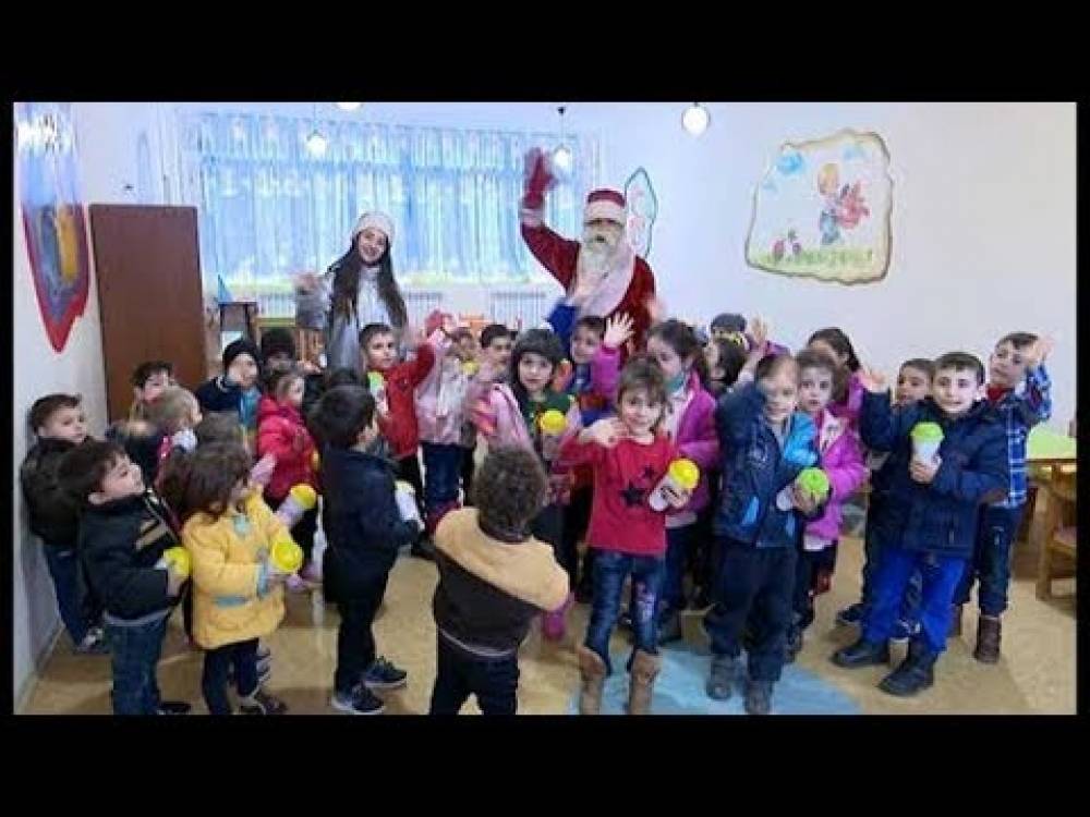 «Գագիկ Ծառուկյան» հիմնադրամն ամանորյա անակնկալներ է մատուցել սահմանամերձ Տավուշի երեխաներին