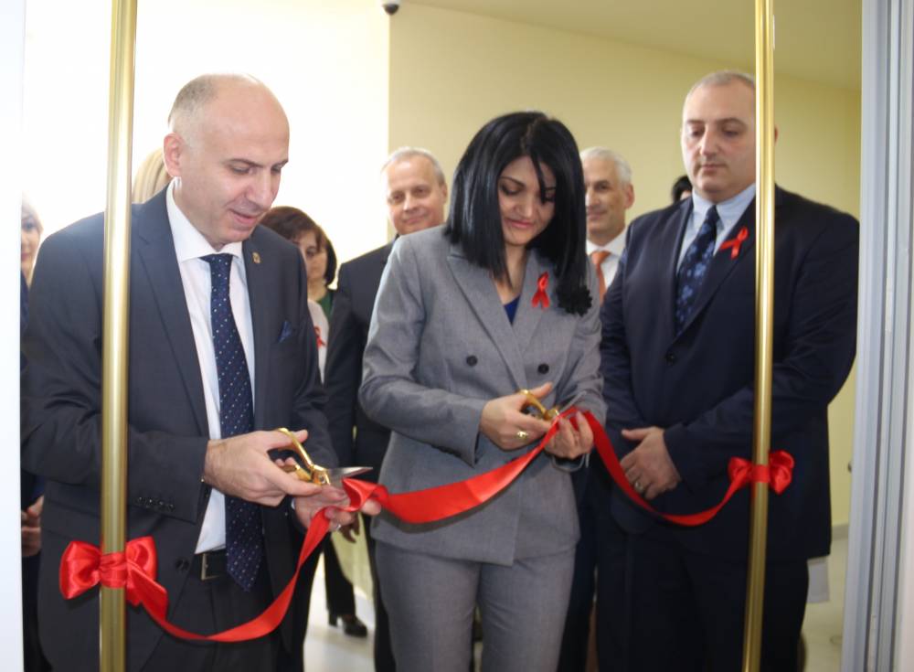 Երևանում բացվել է  ՁԻԱՀ-ի ԿՀԿ հիմնանորոգված նոր լաբորատորիան