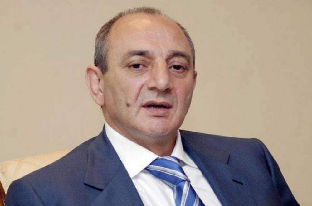 Արցախի ողջ բնակչությունը խոր ցավով ու կսկիծով տեղեկացավ ՀՀ զինուժի օդաչուների մահվան մասին. Բակո Սահակյան