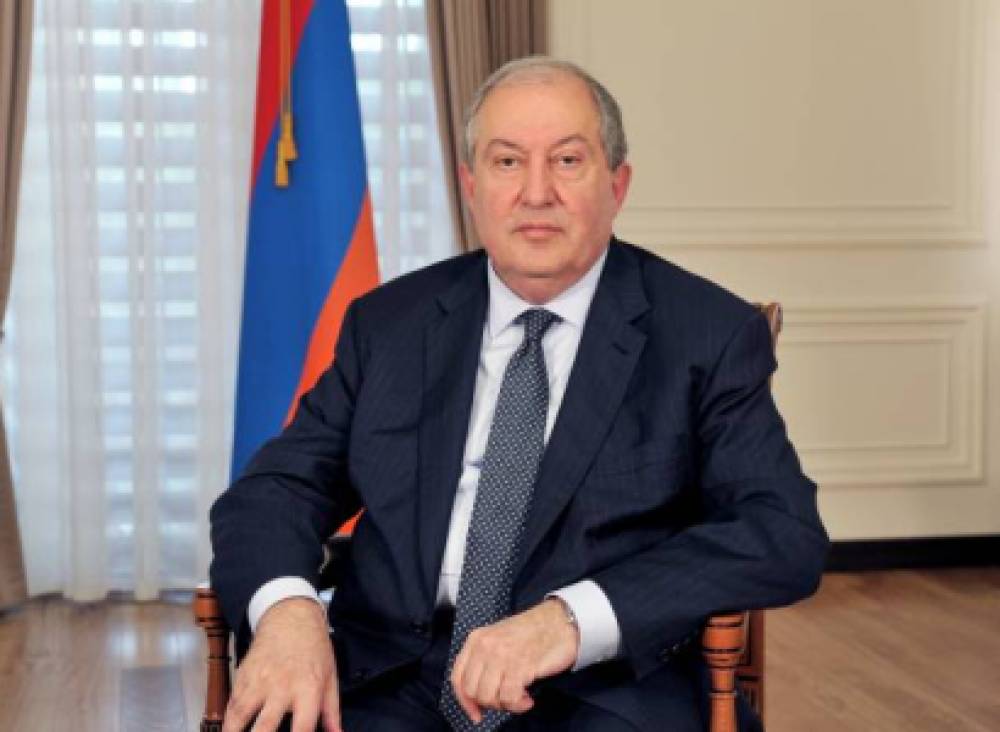 Նախագաh Սարգսյանը ցավակցական ուղերձ է հղել զոհված օդաչուների ընտանիքներին