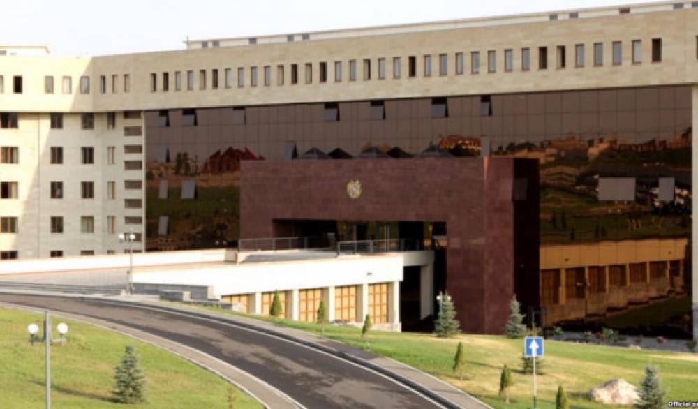 ՊՆ-ն՝ զինծառայողների՝ ձնահյուսի տակ մնալու մասին