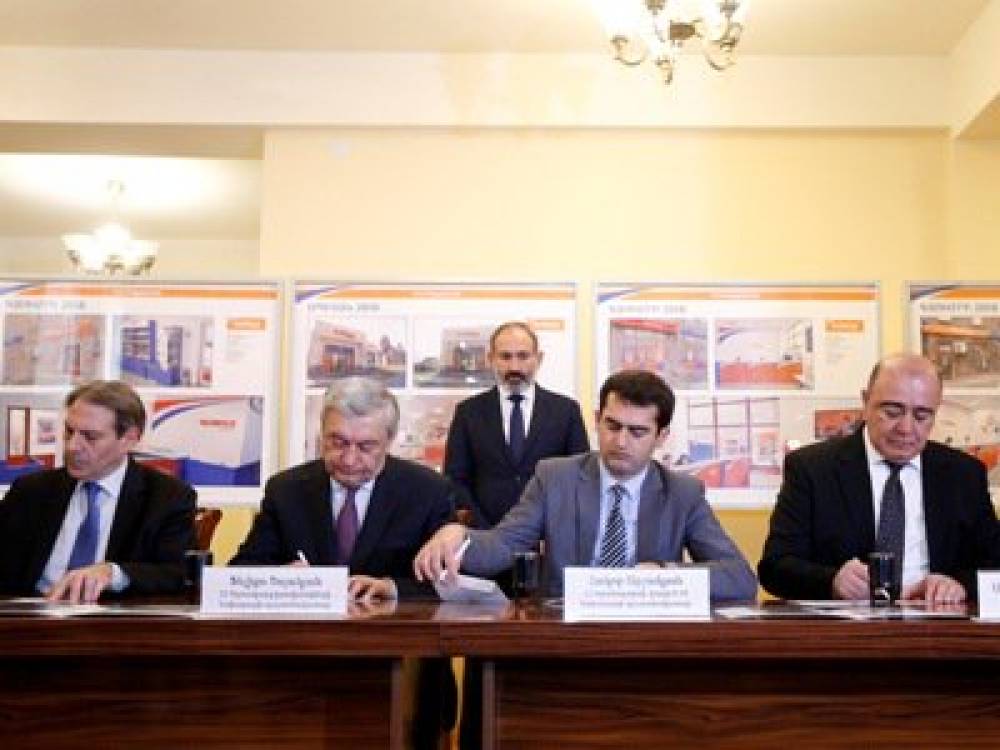 Փաշինյանը ներկա է գտնվել «Սպիտակի երկրաշարժ» թեմային նվիրված նամականիշի մարման արարողությանը