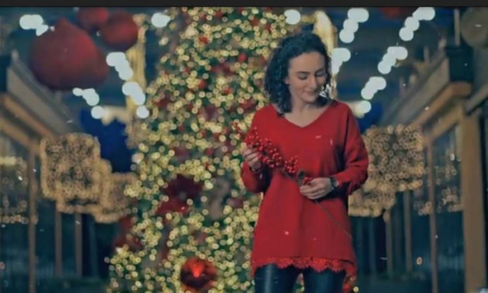 Կամո Սեյրանյանի դուստրը ամանորյա  նոր երգ է ներկայացրել  (տեսանյութ, լուսանկարներ)