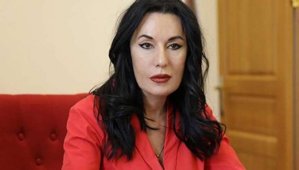 Մեզ ասում են` հոսանքի փող չկա, ձեր Սյունիքի հարցը փոքր սենյակում քննարկեք. Նաիրա Զոհրաբյան