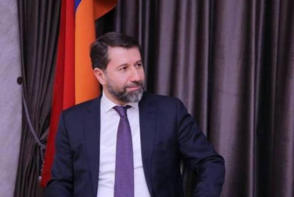 ԲԴԽ նախագահը դիմել է Ձմեռ պապիկին