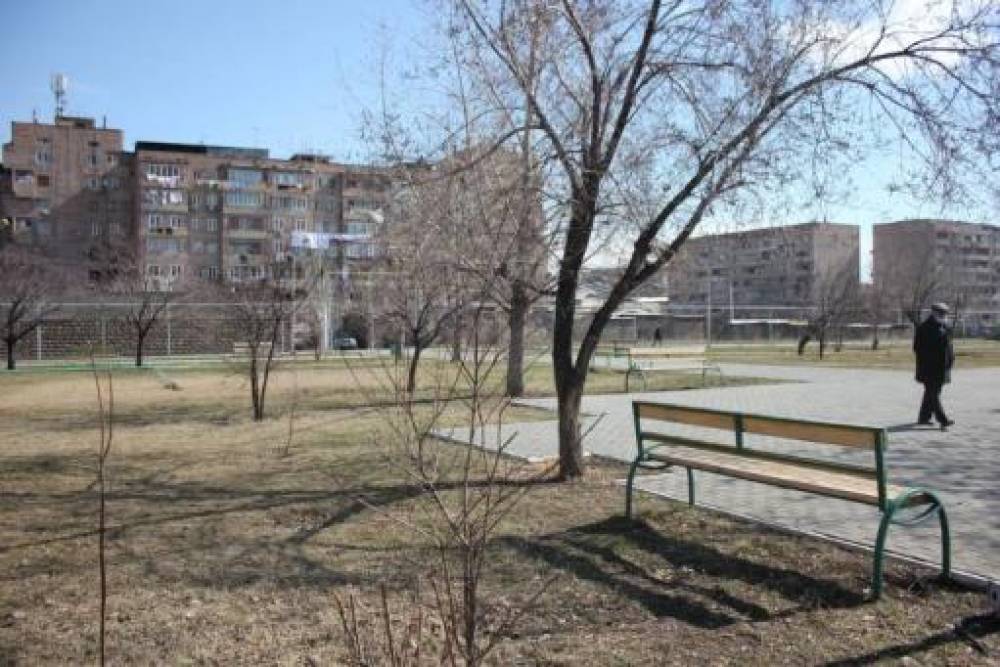 Մալաթիայի համար 137 հազար դրամանոց 75 նստարան են գնել. «Հրապարակ»