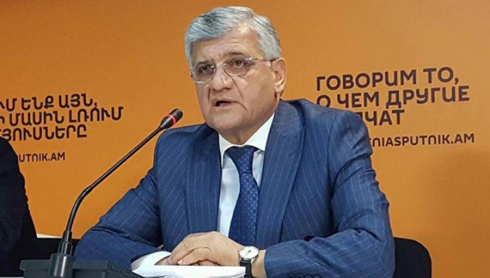 4 մլն 500 հազար դրամ, 21 հազար ԱՄՆ դոլար. միայն «աշխատավարձով ապրող» Արմեն Ղուլարյանի ունեցվածքն ու հարուստ կարիերա. «Ժողովուրդ»