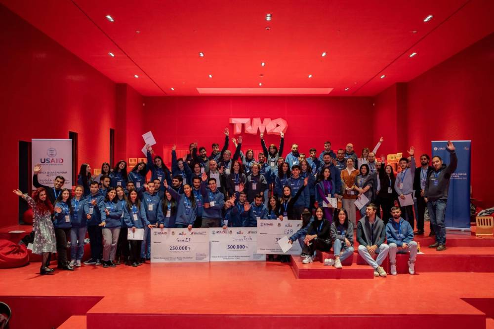 «Էներգետիկ Շաբաթ» միջոցառման շրջանակում կազմակերպված «ՄԱՔՈւՐ ԷՆԵՐԳԻԱՅԻ ԵՎ ԿԼԻՄԱՅԻ ԳՈՐԾՈՂՈՒԹՅՈՒՆՆԵՐԻ» հեքեթոնի հաղթող է ճանաչվել Պոլիտեխնիկի SmarTech թիմի ներկայացված նախագիծը