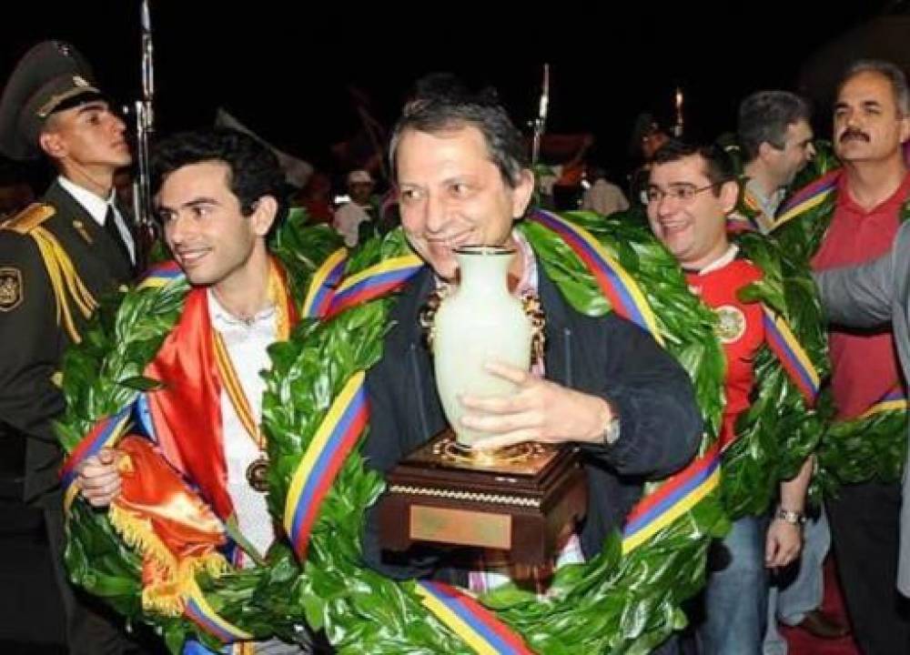 Այսօր Հայաստանի կրկնակի չեմպիոն, գրոսմայստեր Արշակ Պետրոսյանի ծննդյան օրն է