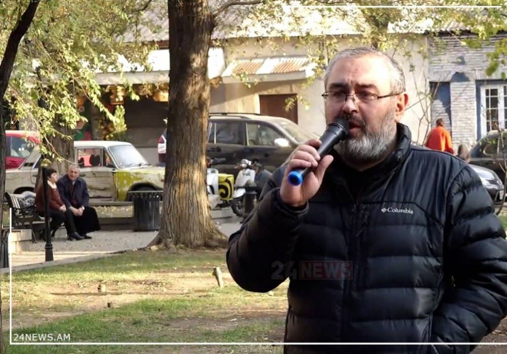 Երևանի փողոցները կպարալիզացվեն, ես իմ «կարմիր քարտը» ցույց եմ տալիս գործող կառավարությանը. Սահակյան
