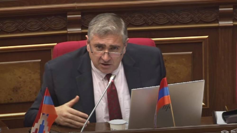 Այս նախագծով բանակը տանում ենք բանվորագյուղացիականի. Արթուր Խաչատրյան