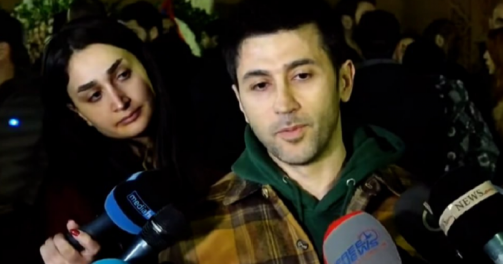 Արայի խռպոտ ձայնում մեծ բարություն կար, նա ֆանտաստիկ անձ էր. Գարիկ Պապոյան