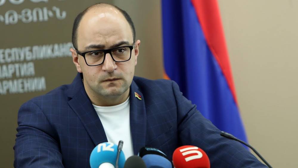 ԱԺ «Պատիվ ունեմ» խմբակցության ղեկավար Հայկ Մամիջանյանի ասուլիսը