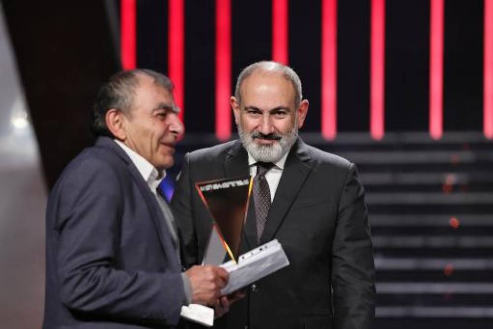Ես ինչպես քեզ կոչեմ Հայրենիք իմ հայ, կարծում եմ, որ մենք այսօր այս հարցի պատասխանը տվեցինք․ Փաշինյան