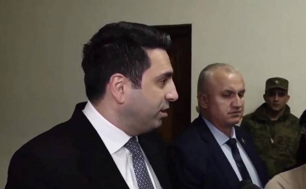 ԼՂ-ում Պուտինի նկարն էին բացում, գրում էին՝ "Спасибо, Россия", տեսանք խաղաղապահների անգործությունը