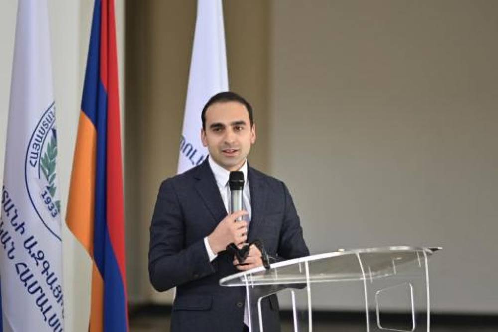 Հատուկ ծրար՝ նվիրված Հայաստանի ազգային պոլիտեխնիկական համալսարանի հիմնադրման 90-ամյակին
