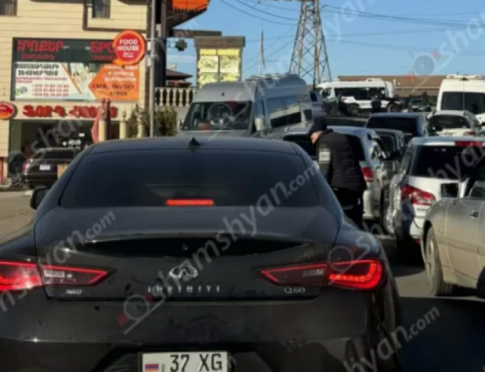 Արտակարգ իրավիճակ՝ դեպի Վրաստան ճանապարհին․ հարյուրավոր ՀՀ քաղաքացիներ չեն կարողանում հատել սահմանը