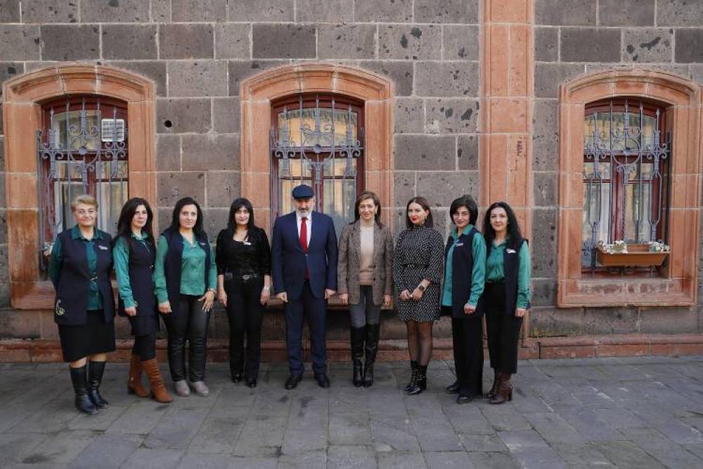 Փաշինյանի ներկայացումը Գյումրիում․«Հրապարակ»