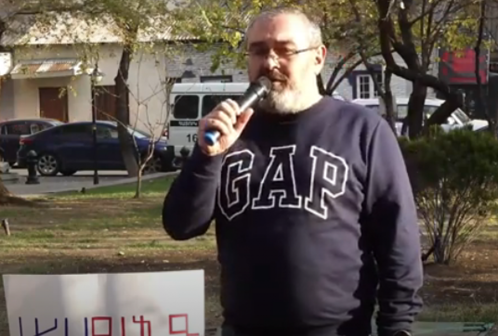 Ասում են` վրանն ի՞նչ իմաստ ունի, դա մեր պետության սիմվոլն է, որը պաշտպանության կարիք ունի. Սահակյան
