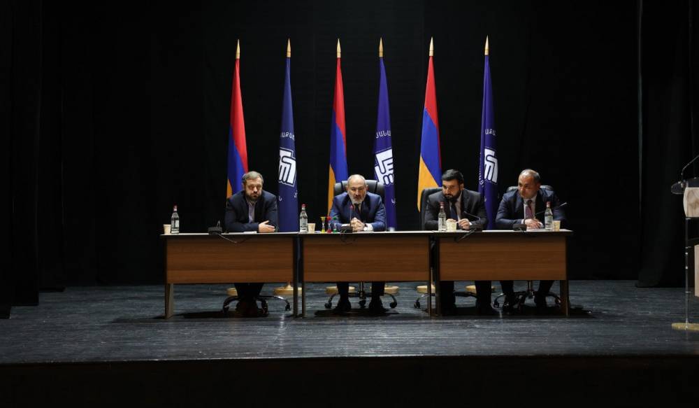 Կայացել է ՔՊ կուսակցության նախաձեռնող խմբի նիստ. Փաշինյանը ելույթ է ունեցել