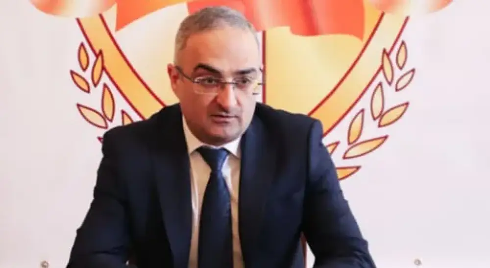 Փաշինյանը Ամբակում Գրիգորյանին ազատել է ՔԿԾ ղեկավարի պաշտոնից