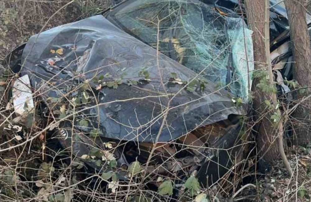 Իջևան-Նոյեմբերյան ավտոճանապարհին «KIA»-ն դուրս է եկել երթևեկելի հատվածից և բախվել ծառին. կա տուժած
