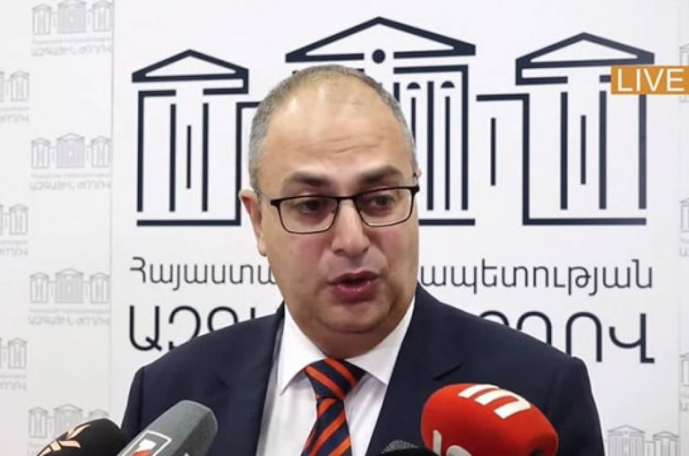 Պետք է դիմեք իրավապահ մարմիններին, ես չեմ կարող գնահատական տալ. Վարդանյանը՝ Աղազարյանի հեռախոսային գաղտնիությունը հանրայնացնելու մասին