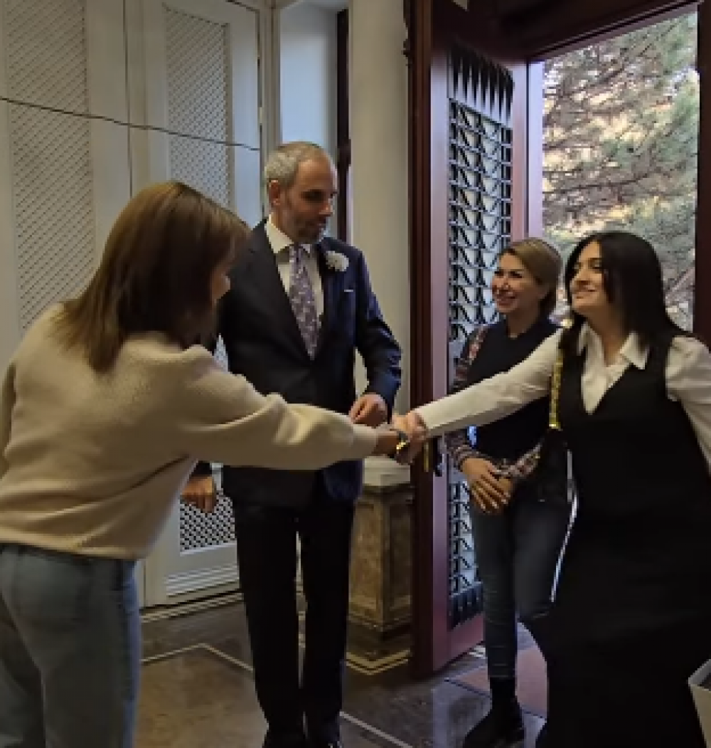 Աննա Հակոբյանը հանդիպել է Չեխիայի դեսպանի հետ (տեսանյութ)