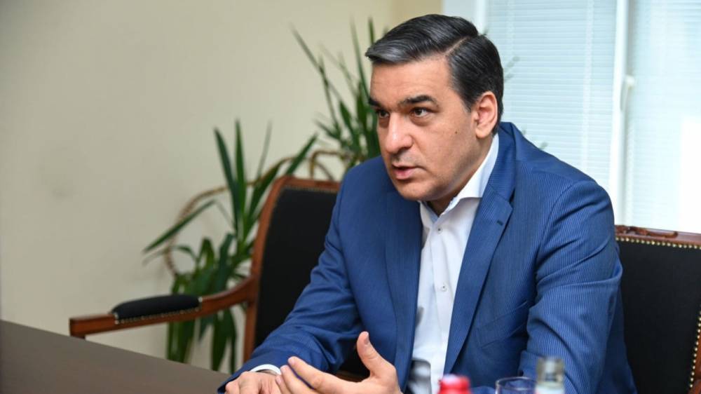 Բացահայտ ծաղր է խաղաղության քարոզն այն պայմաններում, երբ Ադրբեջանի նախագահը հայտարարում է, որ 300,000 ադրբեջանցի արդեն դիմել է Հայաստանի վարչապետին՝ «Հայրենիք վերադառնալու» նպատակով. Թաթոյան