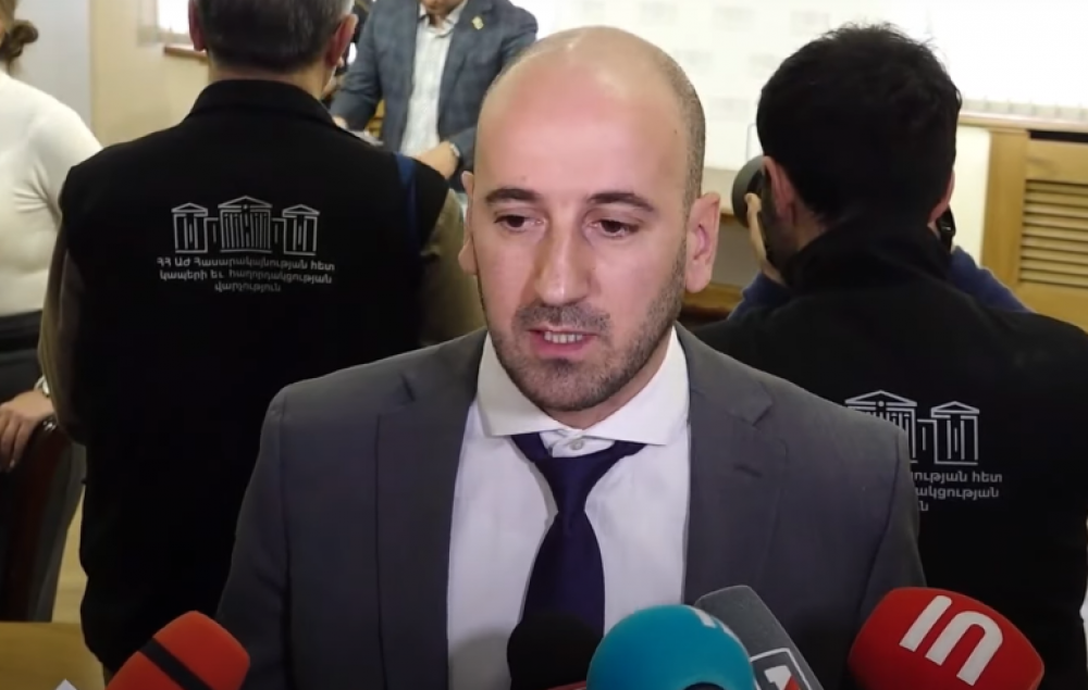 Պնդում եմ, որ որևէ օրենքի խախտում չի եղել. ՔՊ-ականը՝ Հովիկ Աղազարյանի անձնական նամակագրությունները հրապարակելու մասին