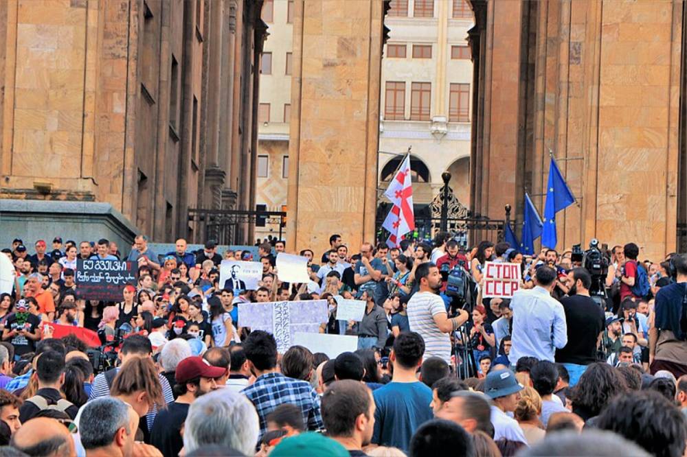 Բողոքի երթեր՝ Թբիլիսիում
