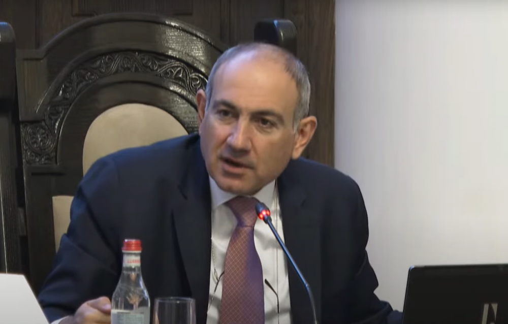 Պետական բյուջեն ընտանեկան բյուջե է, որովհետև կապ ունի, թե կոշիկդ ինչքան էր մաշվում հին և վերանորոգված ճանապարհով անցնելիս. Նիկոլ Փաշինյան