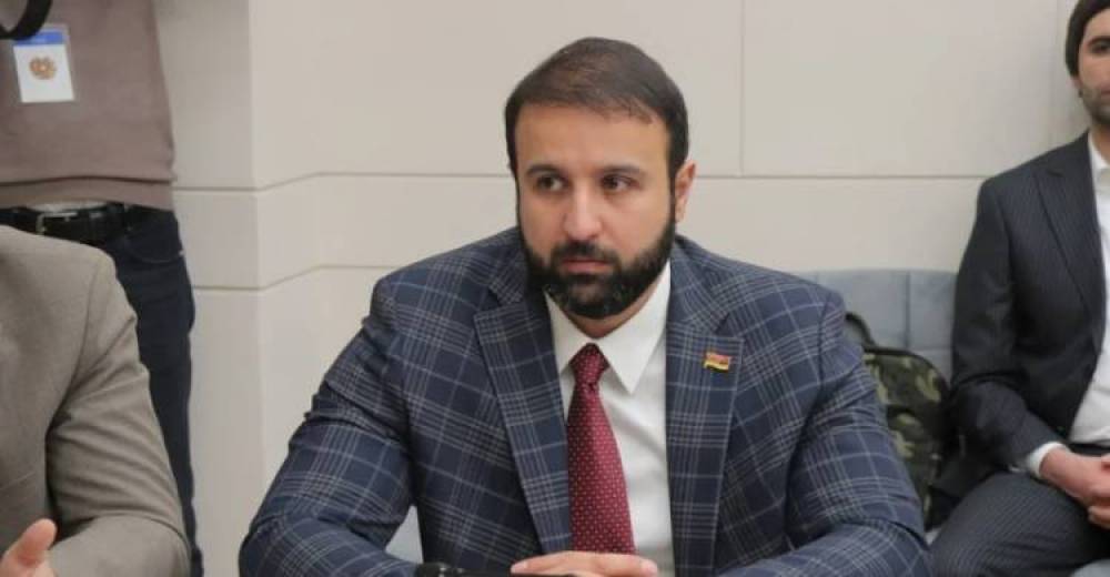 «Շիշ բռնողը» ցուցակից դուրս է մնացել. Վարչությունը մերժել է․ «Հրապարակ»