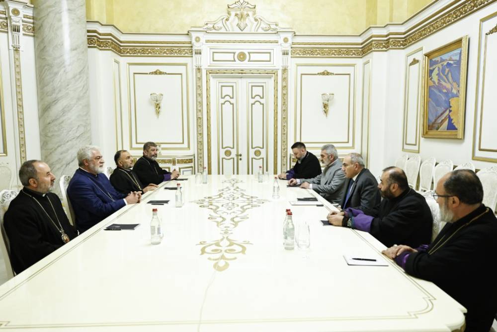 Իրավապաշտպան, Արցախի նախկին ՄԻՊ Ռուբեն Մելիքյանը ևս միացել է Արցախի թեմի առաջնորդին փոխելու խնդրագրին