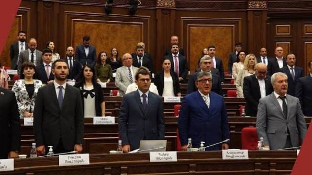 ԱԺ նիստերի դահլիճում թեժ է. ի՞նչ հարցեր են օրակարգում․ՈՒՂԻՂ