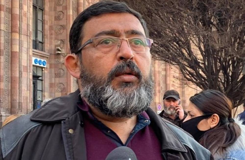 «Տարոսը մյուս քաղբանտարկյալներին». Արսեն Ղուկասյանի նկատմամբ սահմանված տնային կալանքը վերացվեց