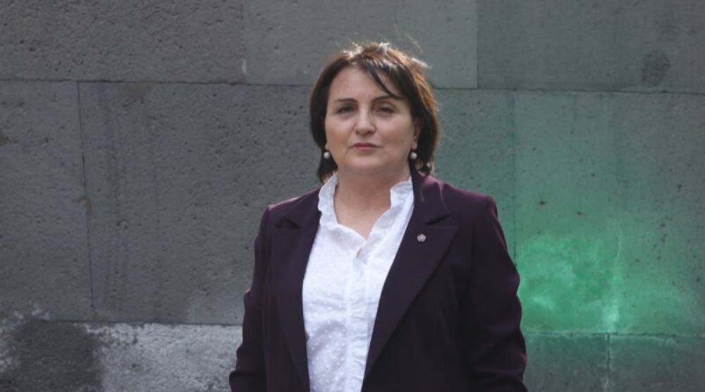 Արցախում եկեղեցիներն ու վանքերը քո «եղբայրը» քանդում է, ՀՀ-ում դու քո շրջիկ թափառախմբով՝ պղծում ես, սինխրոն եք աշխատում. Մարգարիտ Եսայան