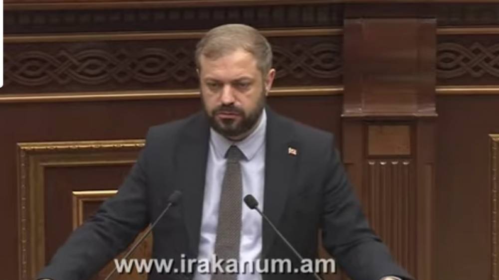 Լուրեր կան, որ էլեկտրոմոբիլները մի քանի խոշորներ են ներմուծել եւ քվոտան փակել են