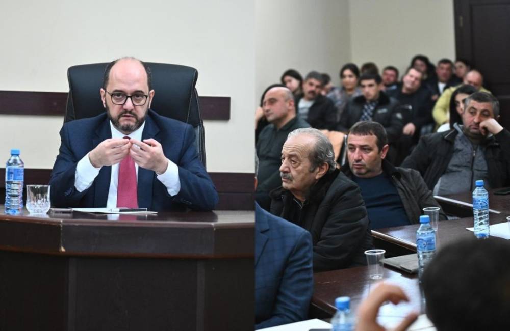 Արցախցիներն Արայիկ Հարությունյանի հետ հանդիպման են գնացել