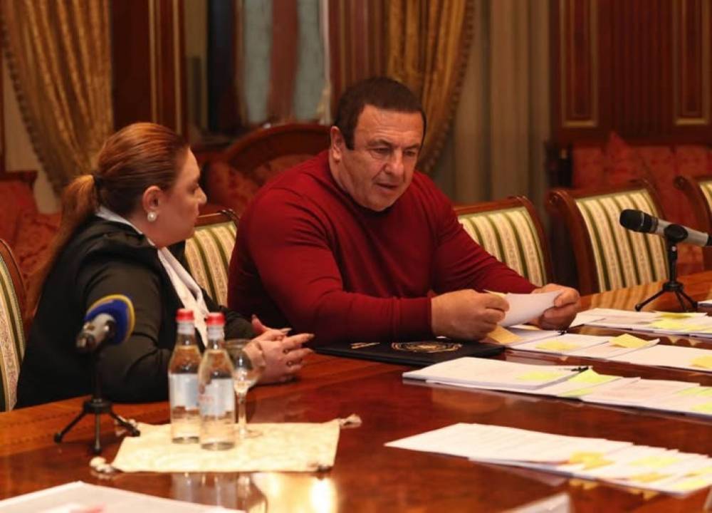 Տպավորված եմ մեր երկրի ապագան կերտող երիտասարդների գրագետ, նորարական, հեռատես և հետաքրքիր գաղափարներով. Ծառուկյան