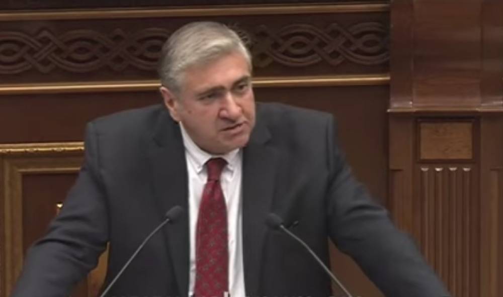 Արթուր Խաչատրյանը սկսեց գոռալ ՔՊ-ականների վրա