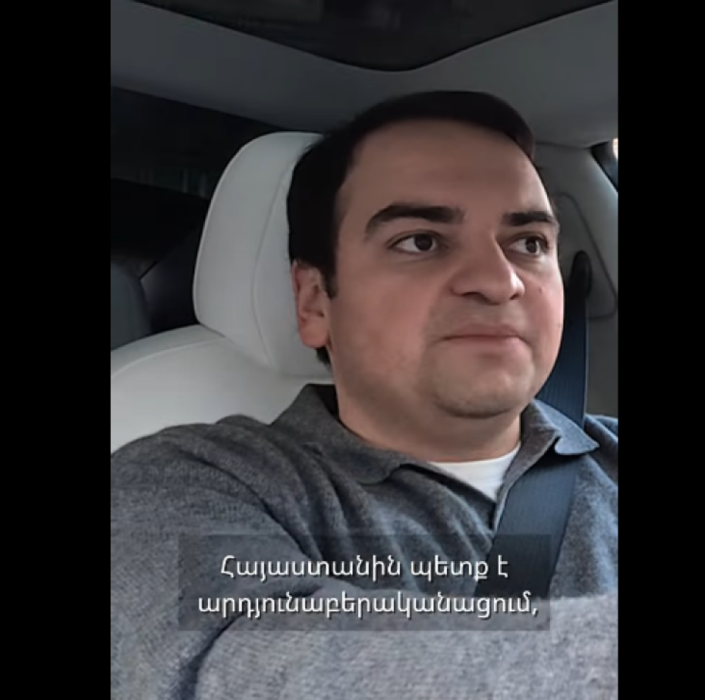 «Մեր ձևով» շարժման համակարգող Նարեկ Կարապետյանը շփվում է քաղաքացիների հետ, լսում նրանց կարծիքները (Տեսանյութ)