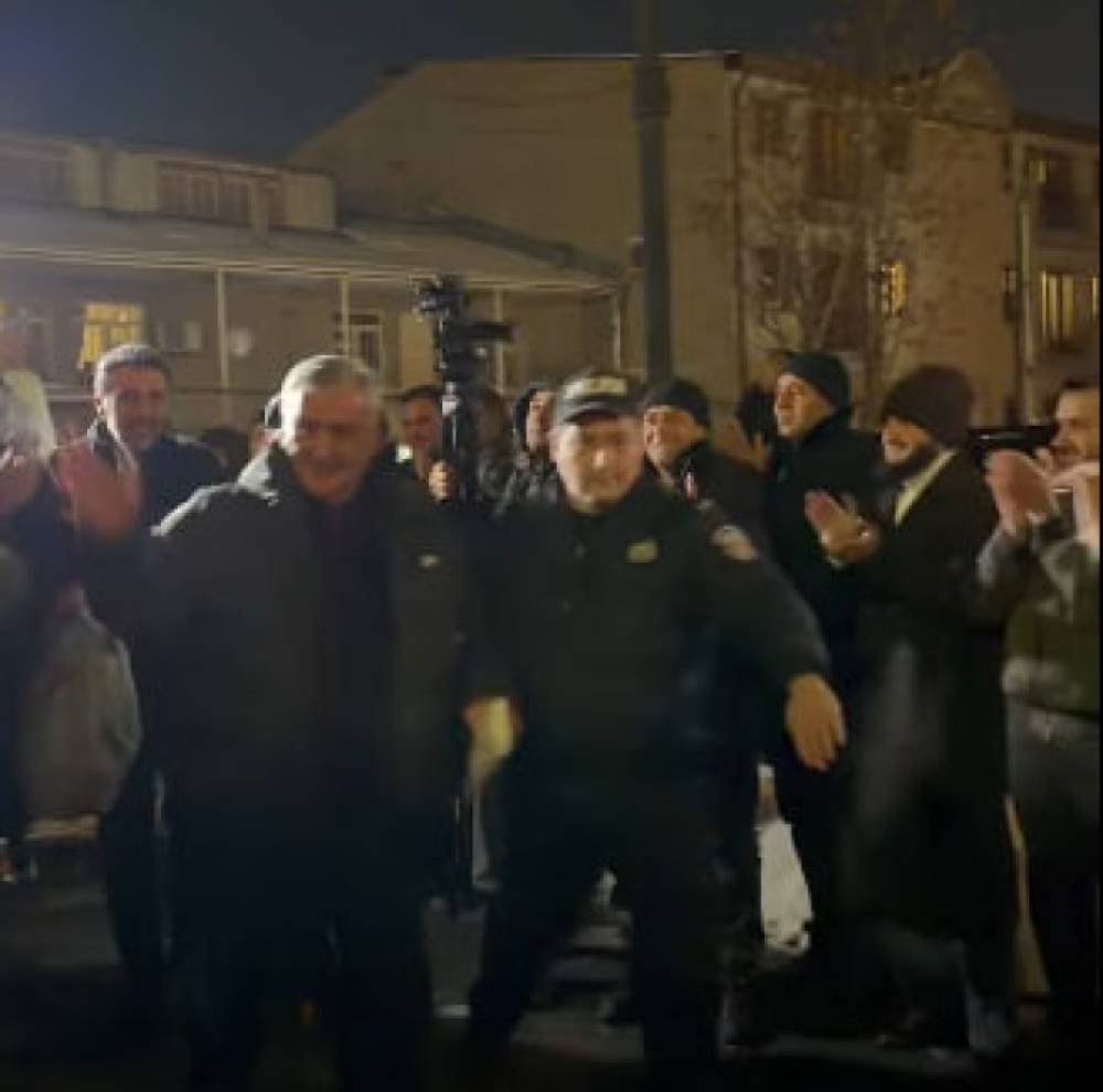 Հայաստանն ուժեղ է Սամվել Կարապետյանի հետ (Տեսանյութ)