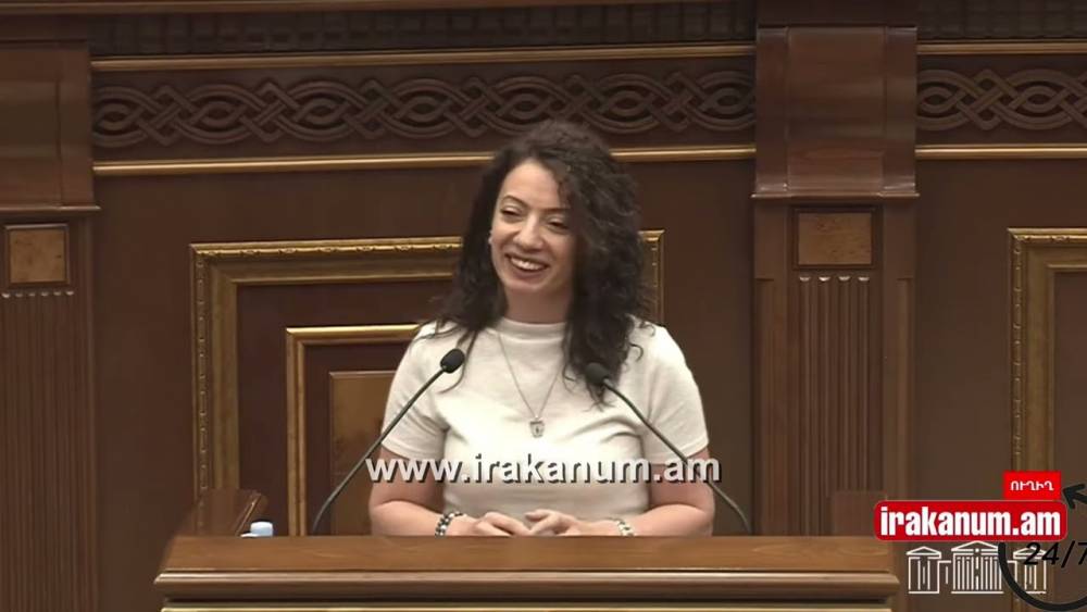 Որդիս հիմա ծառայում է, զանգեց, ասեց՝ անարդար է․ Պողոսյանը՝ ծառայության ժամկետի կրճատման մասին