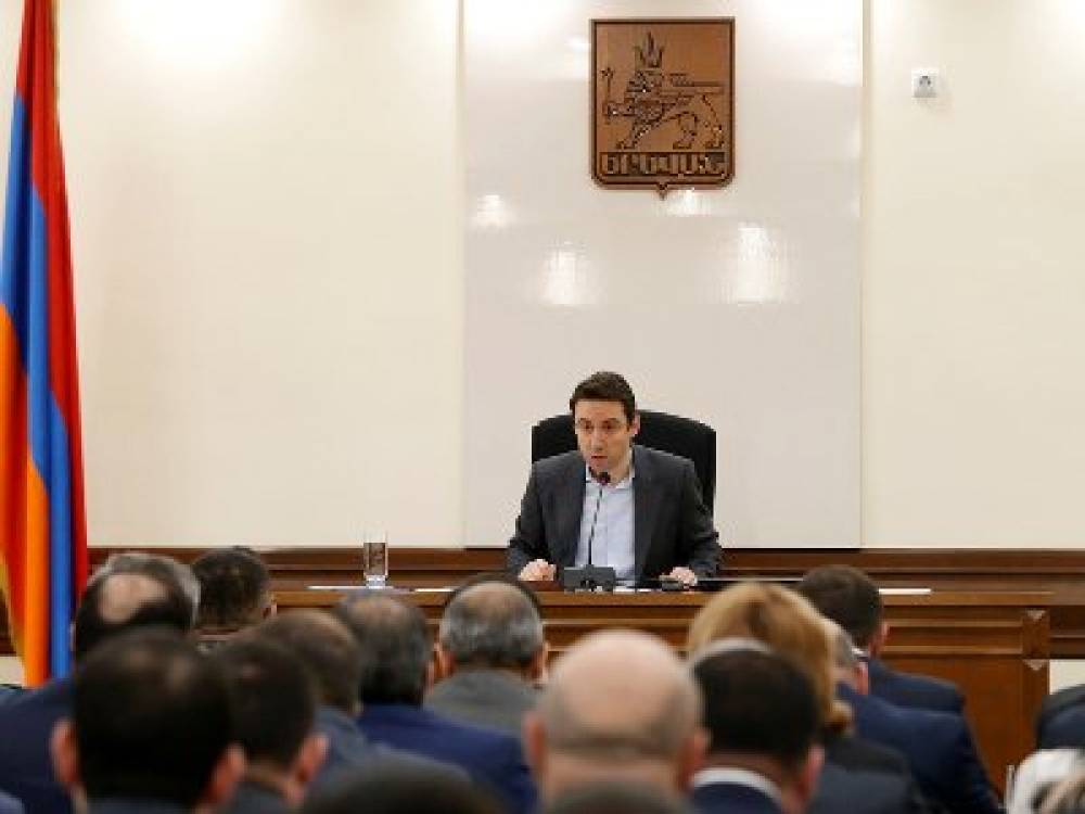Օպերայի հարակից տարածքը կանաչապատելու եւ ձեւավորելու համար կհայտարարվի բաց մրցույթ