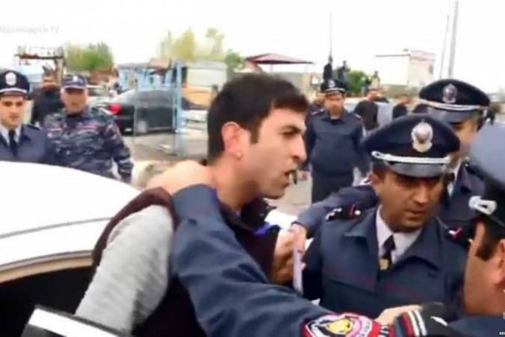 Լրագրողի նկատմամբ բռնություն կիրառած ոստիկանապետն արդարացվեց