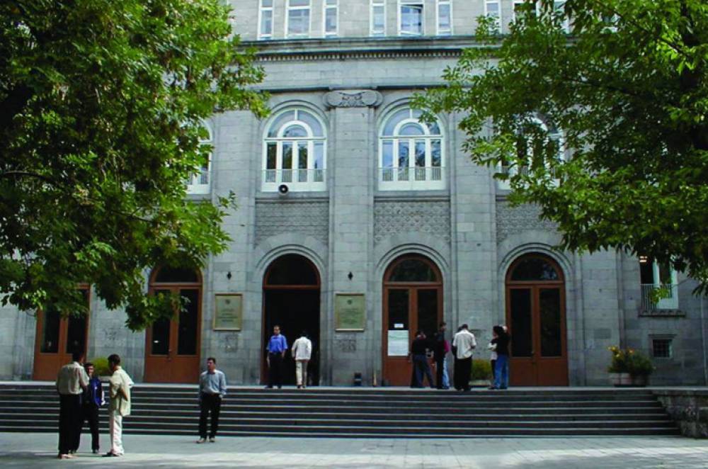 Ագրարային համալսարանի ռեկտորն ընտրվել է հոգաբարձուների խորհրդի քվեարկությամբ և ԿԳ նախարարի մտերիմը չէ. համալսարանի պատասխանն Է. Մարուքյանին